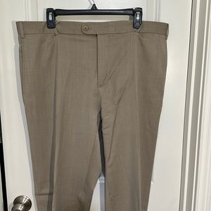 Zanella flat front trousers tan size 40/32